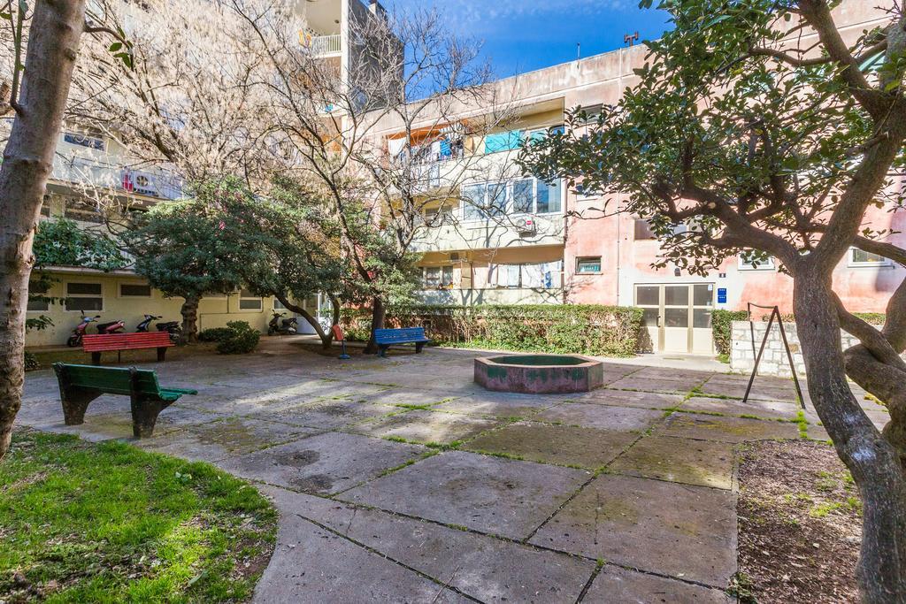 Lavender Apt. W. Balcony In Old Town Задар Номер фото